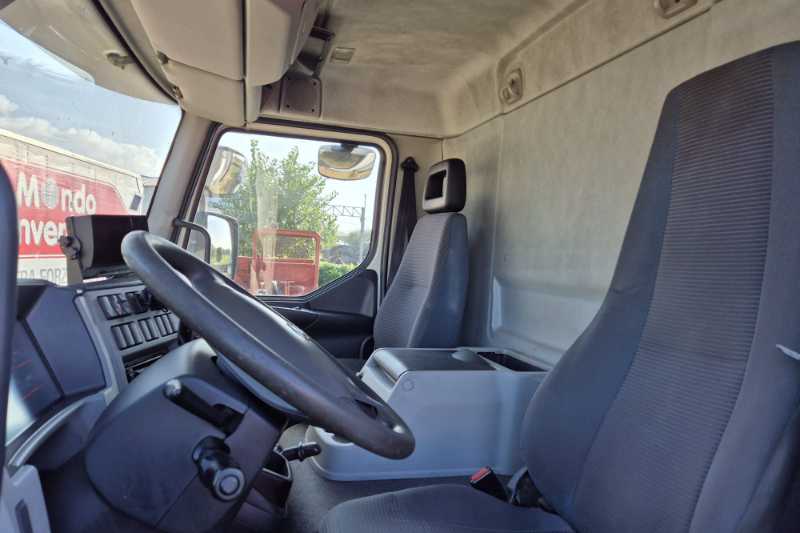 OmecoHub - Immagine VOLVO FL240